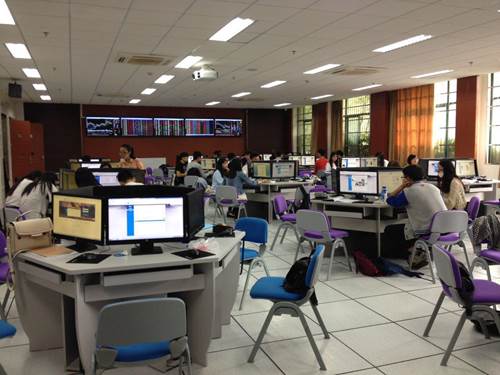 说明: //18crvideo.org/__local/7/46/B0/5057E17F7770E5439EDE822BD35_DBA49A2C_260B1.png